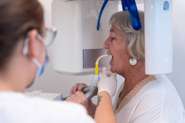 Best Emergency Dentist for Knocked-Out Tooth in Tillmans Corner, AL